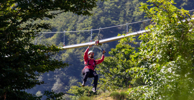 tyrolienne-a-virages-OT-Sancy tyrolienne-a-virages-OT-Sancy